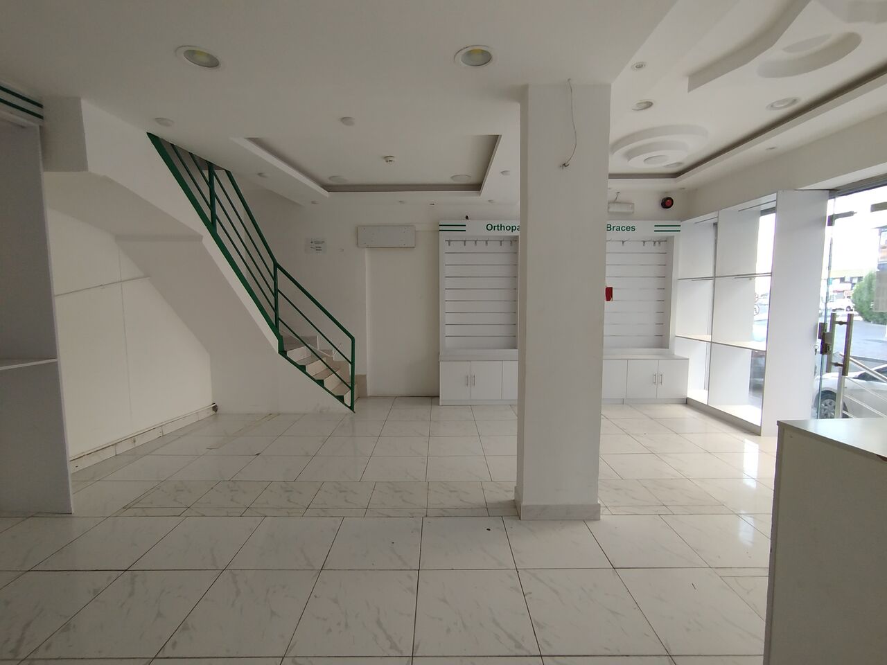 Manama, Shops, BHD 380,  Shop For Rent 2Shutter With Mezanin Floor In -(((Manama)))