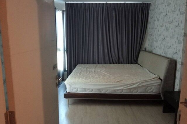 Bangkok, Real Estate For Sale, THB 2250000,  1 BR,  21 Sq. Meter,  Condo For Sale Ideo Sathorn Tha Phra, Rama IV Road, Bukkhalo, Thonburi, Bangkok.