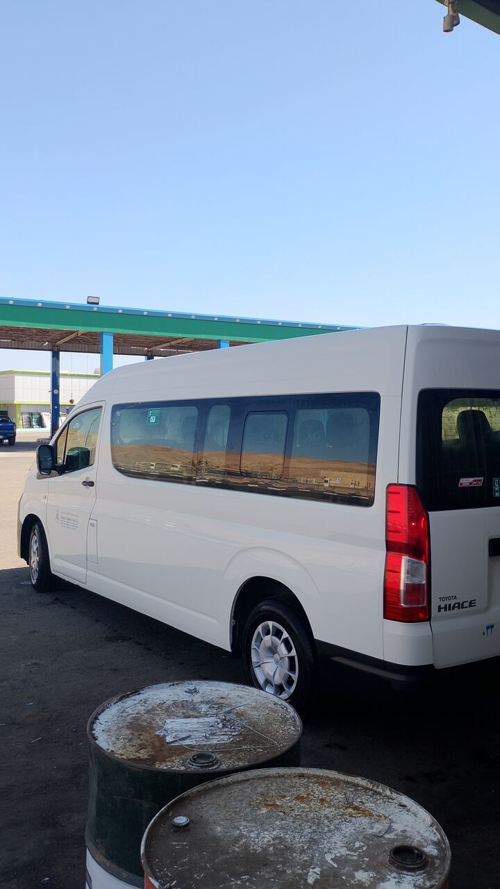 Jubail, Travel, Toyota Hi Ace 14 Seatr Mini Bus For Rent With Driver
