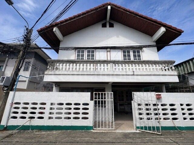 Bangkok, Real Estate For Sale, THB 2620000,  5 BR,  35 Sq. Feet,  2-story Detached House, Soi Chaengwattana, Pak Kret 6, Near Pak Kret Municipality, MRT