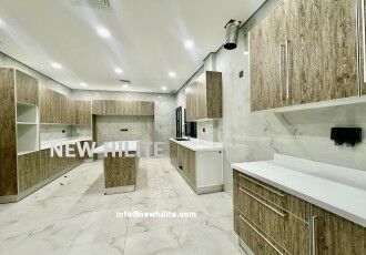 Kuwait City, Villas, KWD 1400,  Brand-New 5-Bedroom Luxury Villa For Rent In Abu Fatera
