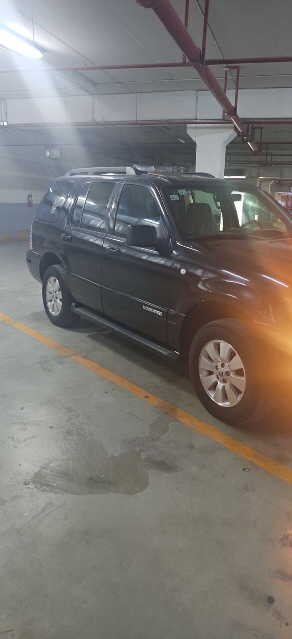 Riyadh, Vehicles, Cars & Trucks , SAR 15000,  Mercury Mountaineer,  2009,  Automatic,  200 KM,  Ford Explorer