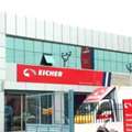 Truck Dealer In Model Town Crossing | Explore Commercial Trucks Today