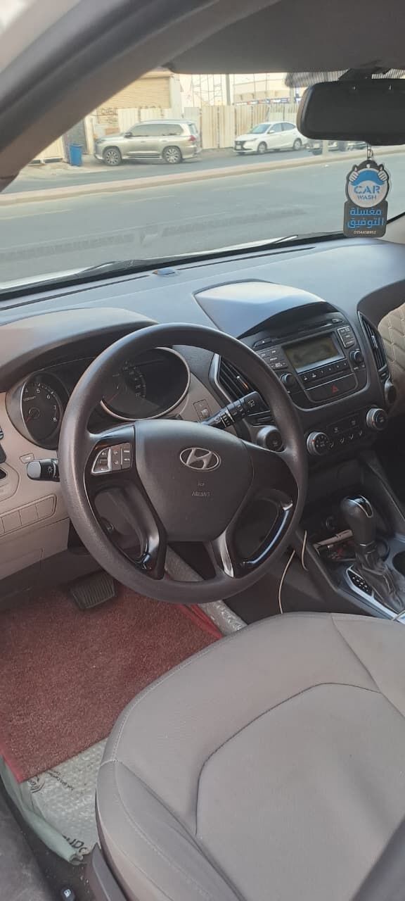 Jeddah, Vehicles, Cars & Trucks , SAR 38000,  Hyundai Tucson,  2016,  Automatic,  280 KM,  TUCSON FULL OPTN GOOD CONDTN