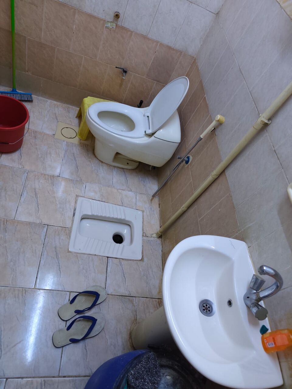Hara, Housing Exchanges, SAR 1000/month,  1 BR,  Furnish Big Room & Toilet Available For Executive Person, Backside Of Alsafa Clinic