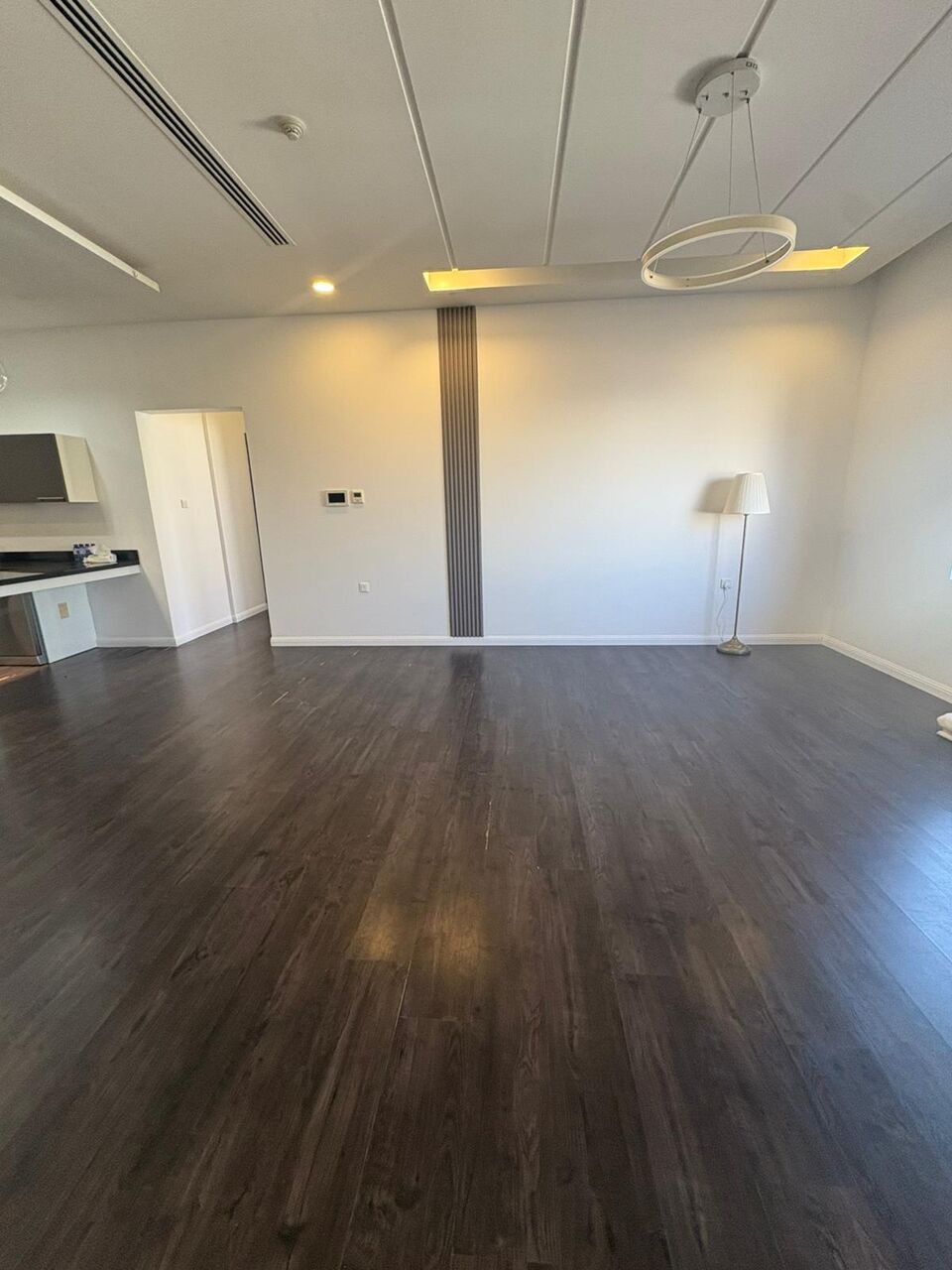 Manama, Apartments, Flats, Houses & Villas, BHD 350/month,  3 BR,  100 Sq. Meter,  For Rent &ndash; Apartment In Maqabah