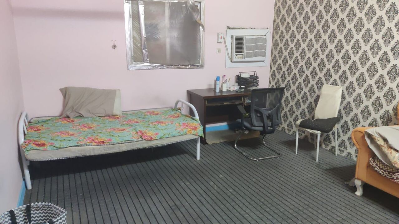 Al Wizarat, Rooms for Rent, SAR 1200/month,  One Neat & Clean Room Rent For Bachelors In Hara Opposite Olympia Restaurent