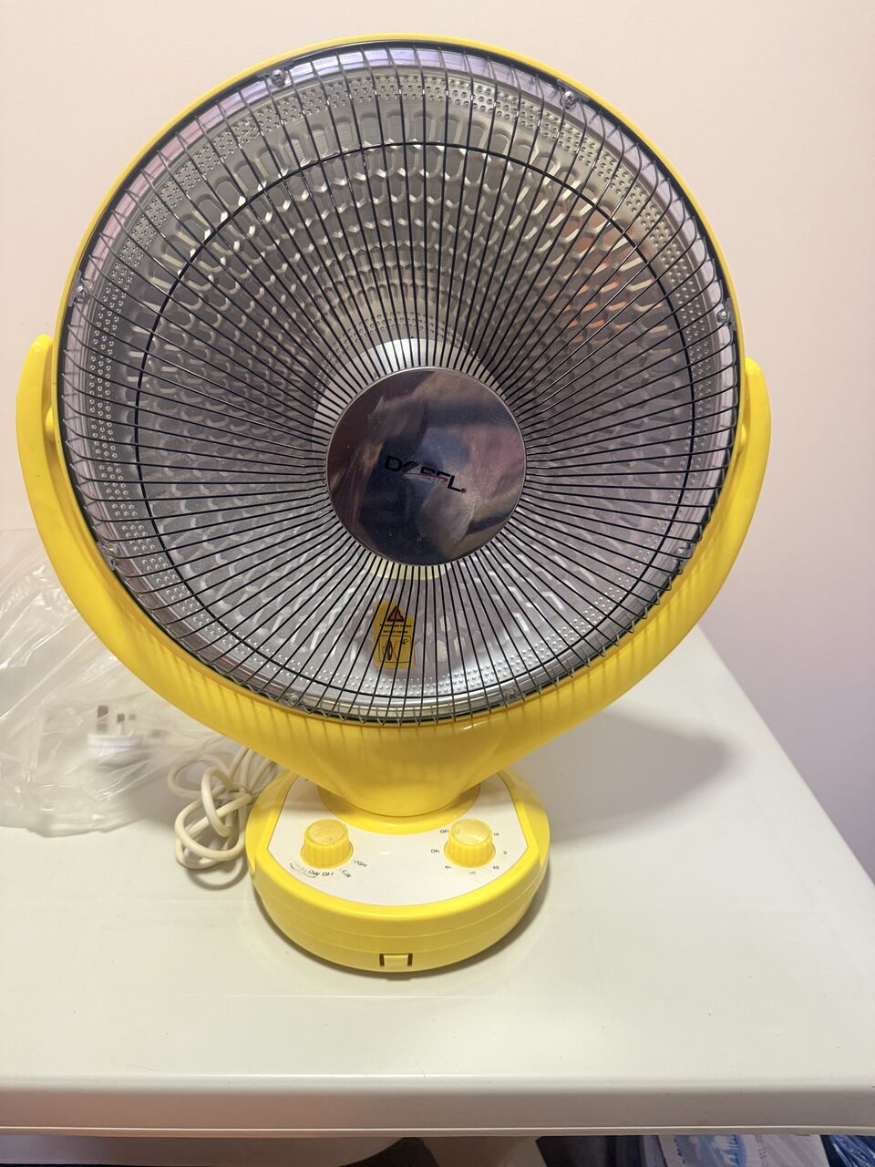 Riyadh, Appliances, SAR 70,  Halogen Heater