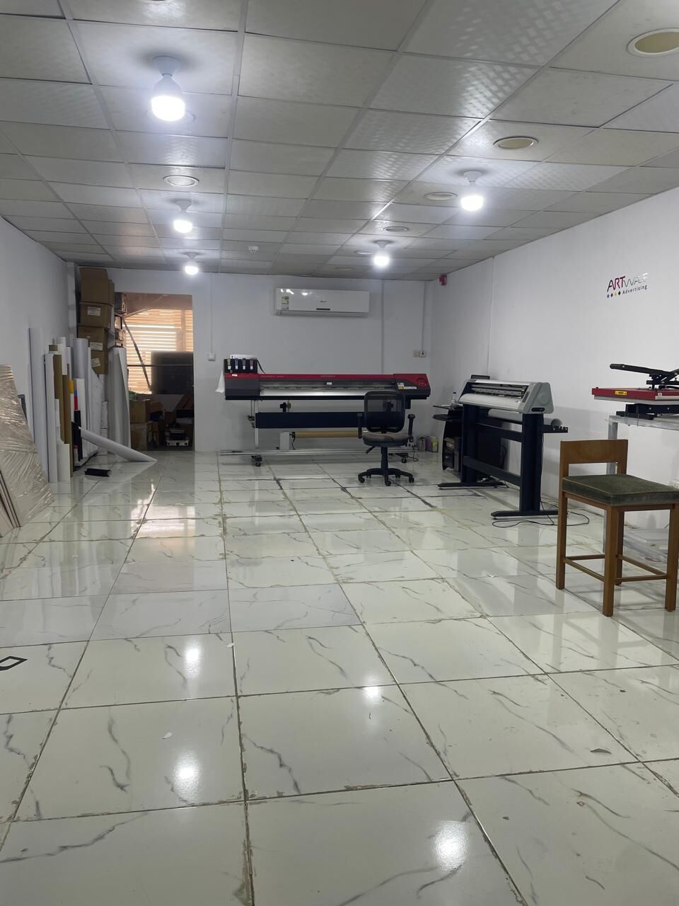 Al Aziziyah, Shops, SAR 250000,  130 Sq. Meter,  ADVERTISING SHOP FOR SALE