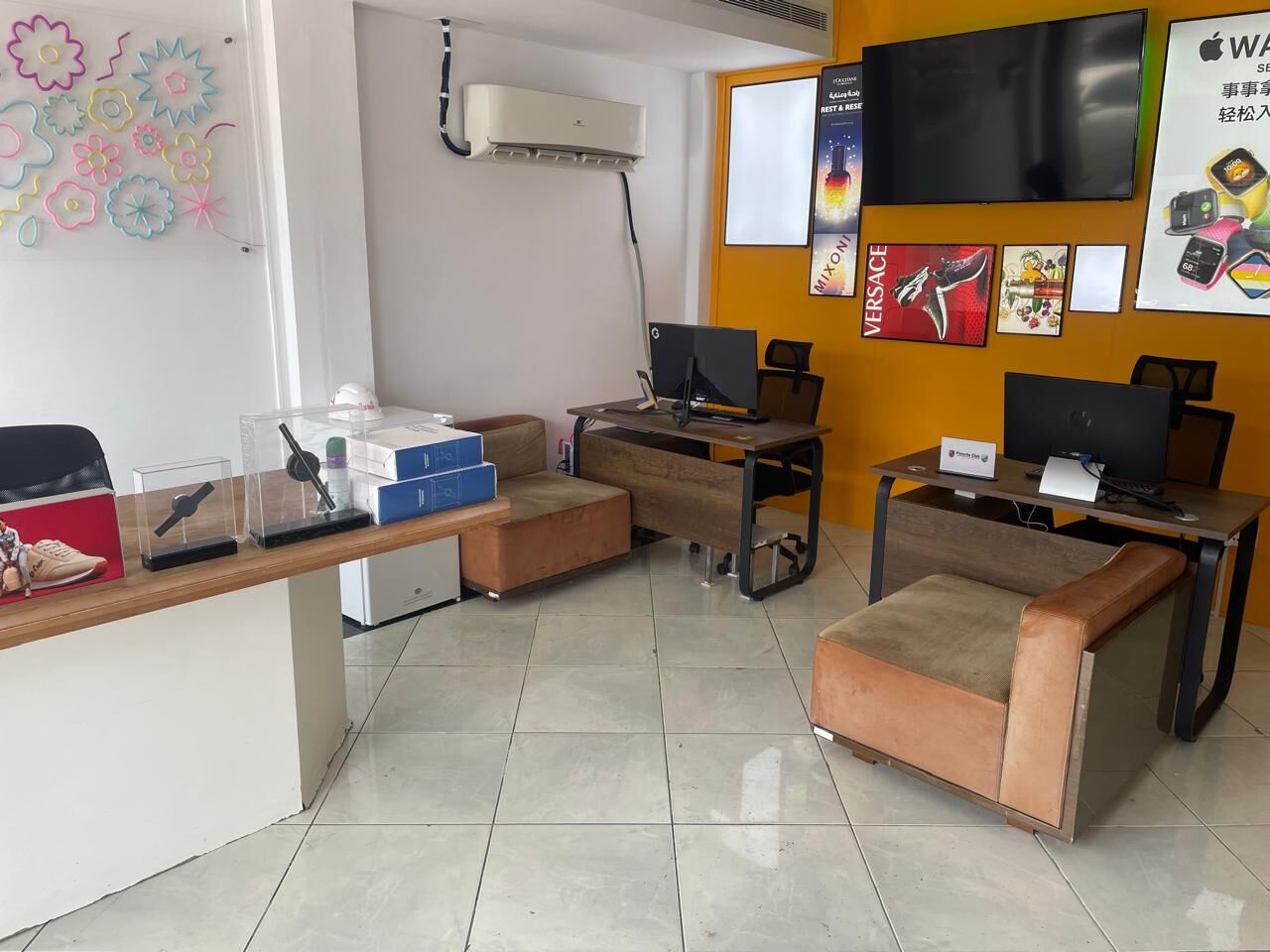 Al Aziziyah, Shops, SAR 250000,  130 Sq. Meter,  ADVERTISING SHOP FOR SALE