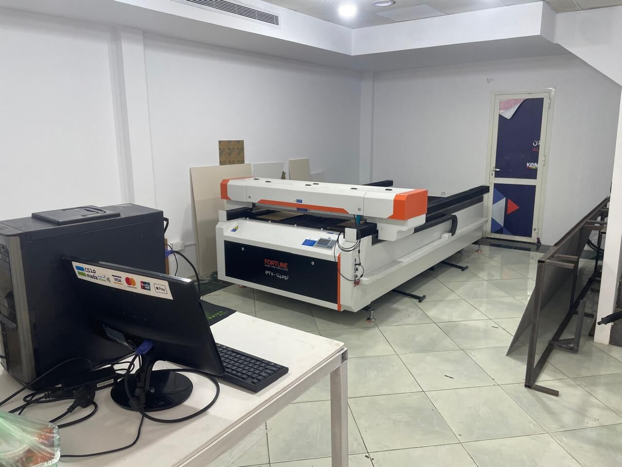 Al Aziziyah, Shops, SAR 250000,  130 Sq. Meter,  ADVERTISING SHOP FOR SALE