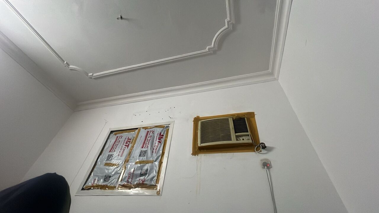 Al Iskan, Rooms for Rent, SAR 950/month,  Big Room Available For Rent For An Executive Bachelor
