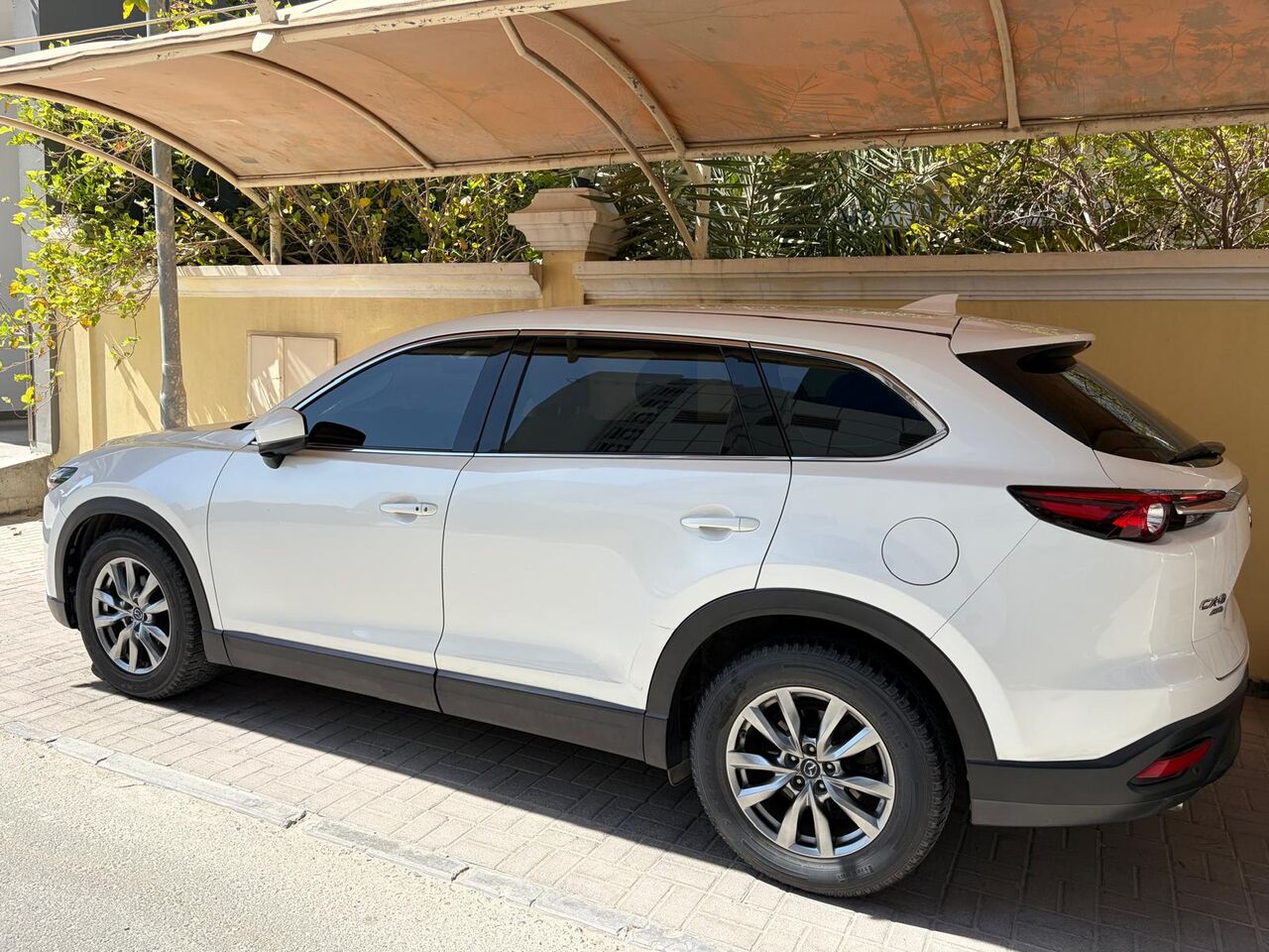 Manama, Vehicles, Cars & Trucks , BHD 6500,  Mazda CX-09 Full Option Imacalite Condation,  2018,  Automatic,  66000 KM,