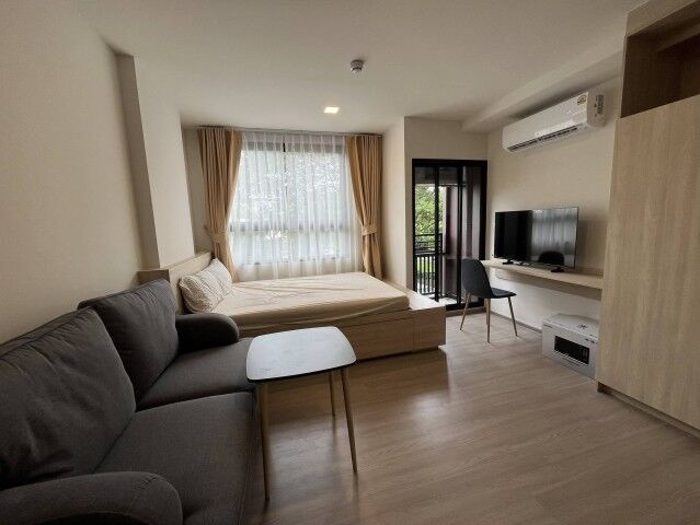 Bangkok, Villas, THB 12000,  24 Sq. Meter,  The Muve Sukhumvit 107 Nice Clean 3rd Floor BTS Bearing