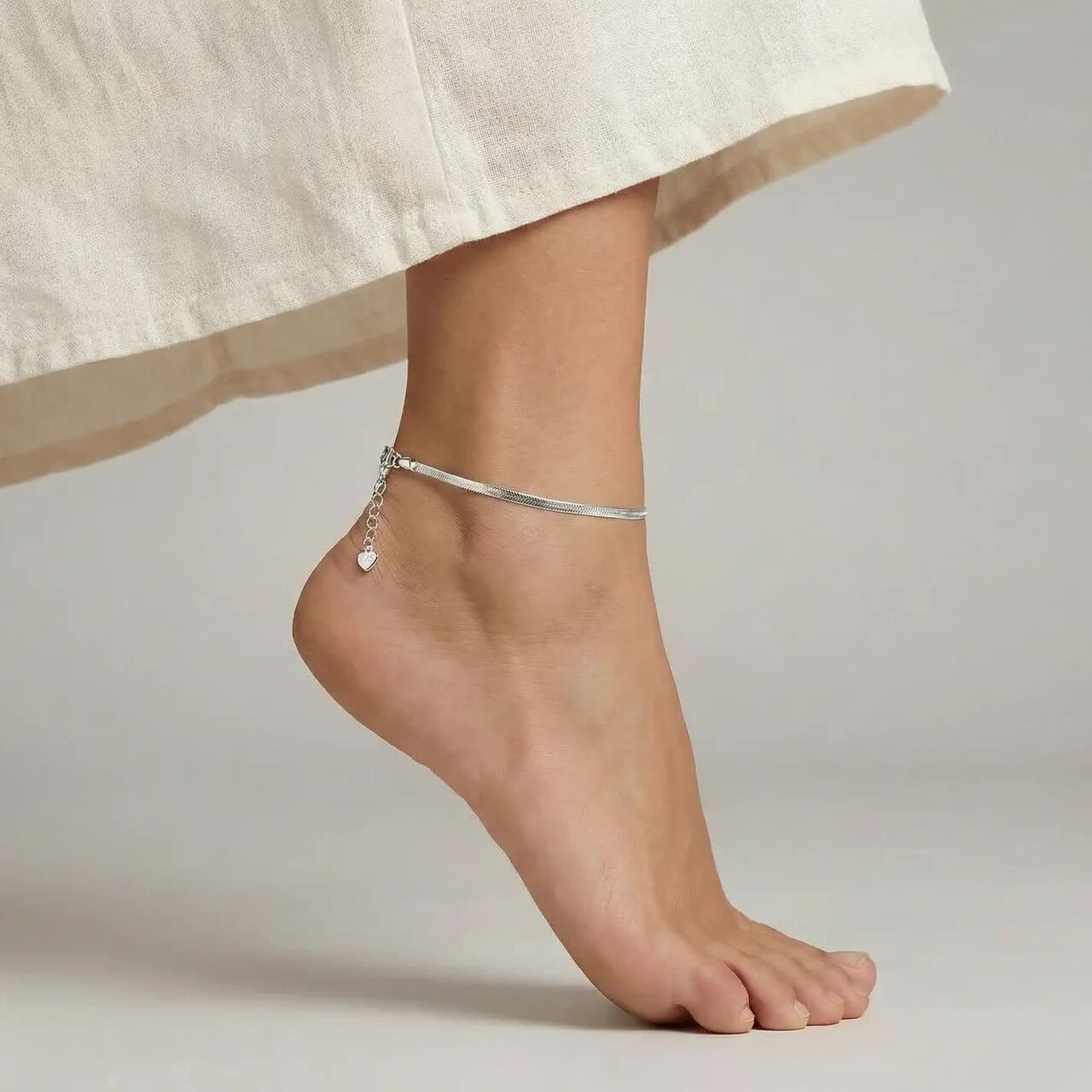 Mumbai, Jewelry, INR 2449,  925 Silver Anklets For Women By Aurakriti &ndash; Elegant Silver Anklets For Everyday Wear