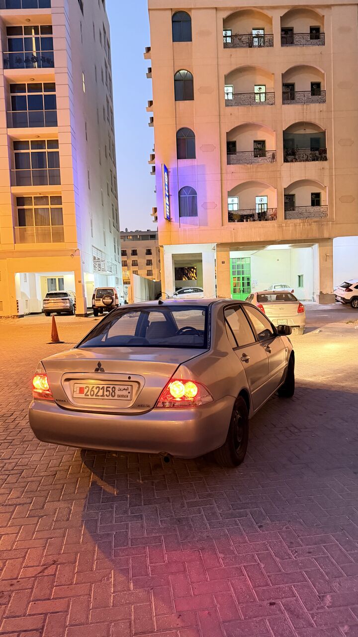Manama, Vehicles, Cars & Trucks , BHD 770,  Mitsubishi Lancer,  2006,  Automatic,  300000 KM,  Lancer