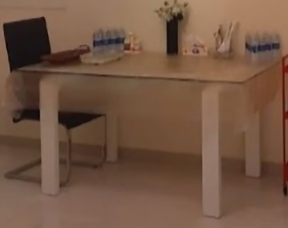Al Aziziyah, Furniture, SAR 700,  Homebox Dinnng Table With Chair