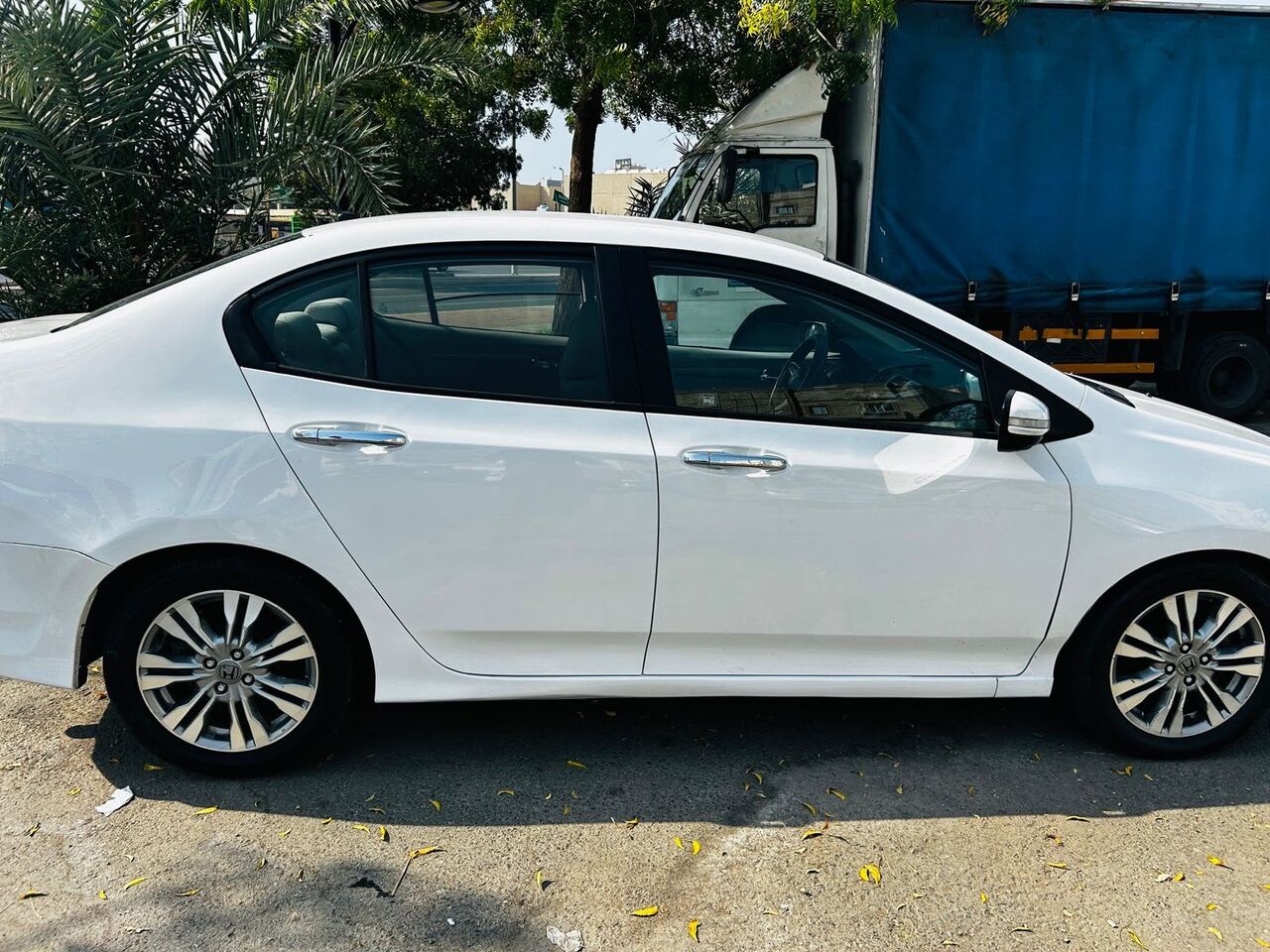 Jeddah, Vehicles, Cars & Trucks , SAR 17,  Honda City,  2013,  Automatic,  253000 KM,