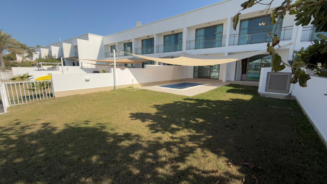 Tala Island, Villas, BHD 300,  Furnished,  Luxury Beachfront Villa For Sale In Amwaj Island (Tala Island)