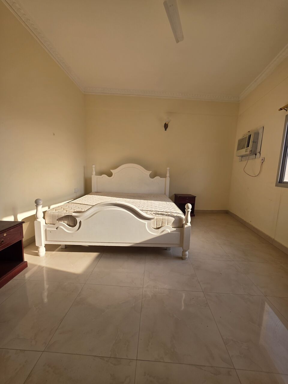 Hoora, Apartments, Flats, Houses & Villas, BHD 190/month,  Furnished,  1 BR,  -Neet & Clean Furnished 1 BHK Flat With Ewa @190/BD In Hoora