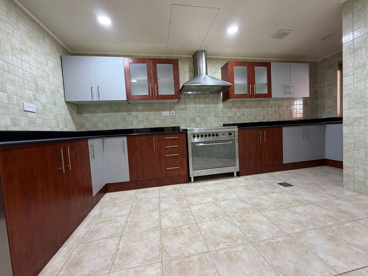 Adliya, Villas, BHD 1200,  Furnished,  4BR Fully Furnished Luxury Villa For Rent In Adliya | Near Al Hilal Hospital & HSBC Bank