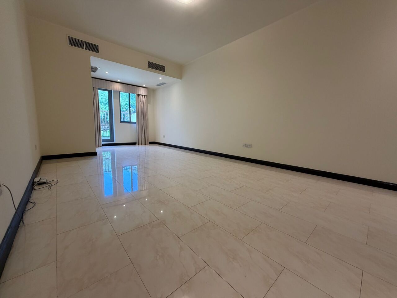 Adliya, Villas, BHD 1200,  Furnished,  4BR Fully Furnished Luxury Villa For Rent In Adliya | Near Al Hilal Hospital & HSBC Bank