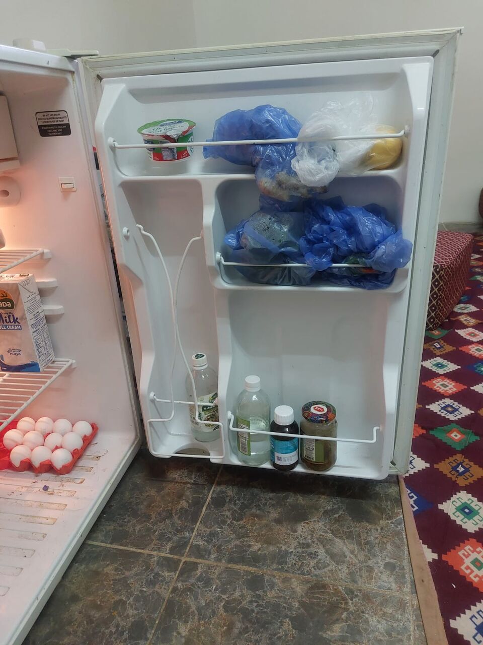 Riyadh, Appliances, SAR 550,  Standard Size Room Fridge & Semi-Automatic Washing Machine For Sale (Good Condition)