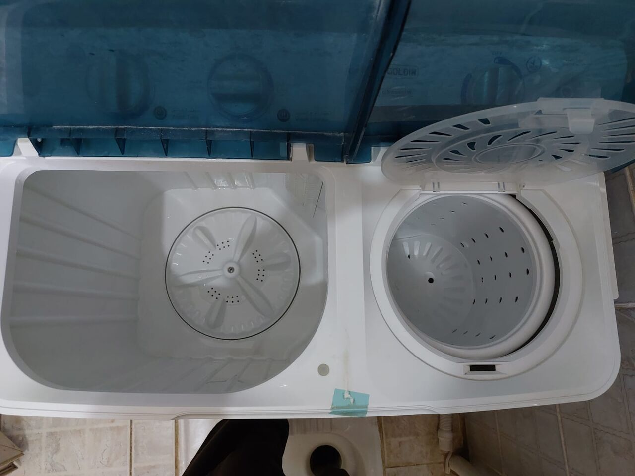 Riyadh, Appliances, SAR 550,  Standard Size Room Fridge & Semi-Automatic Washing Machine For Sale (Good Condition)