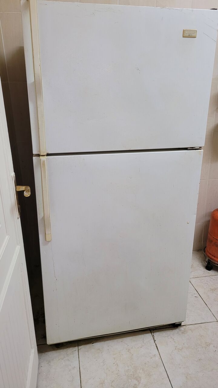 Jeddah, Household Items, SAR 250,  EXCELLIENT FRIDGE & WATER DISPENSER & SOME OTHER ITMES