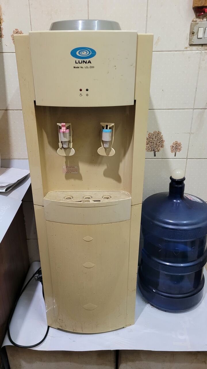 Jeddah, Household Items, SAR 250,  EXCELLIENT FRIDGE & WATER DISPENSER & SOME OTHER ITMES