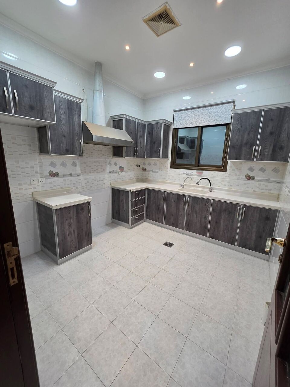 Khobar, Apartments, Flats, Houses & Villas, 2 BR,  2 BR New Luxury Family Apartment For Rent In Al Khobar 23,000 SAR/Year