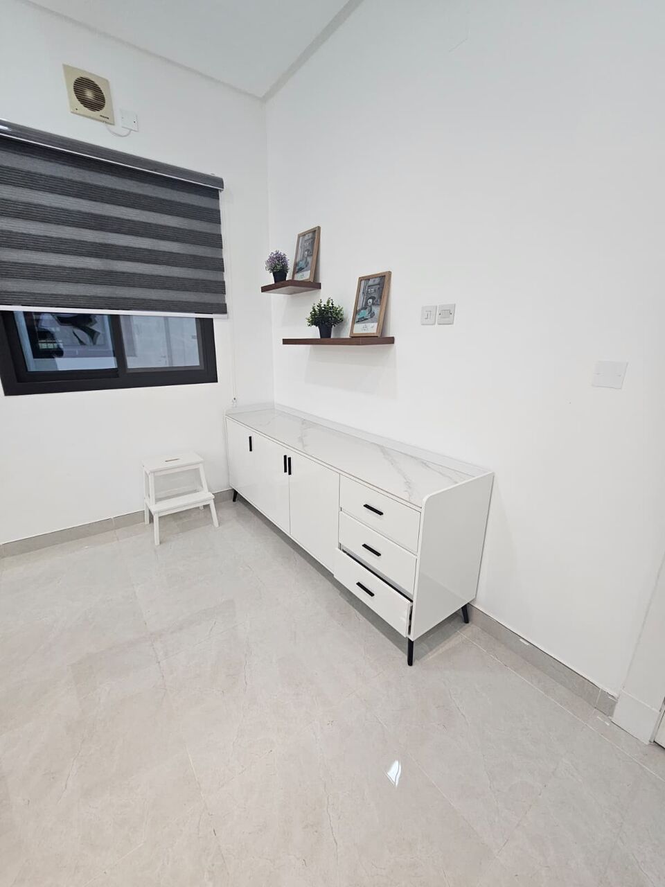 Saar, Apartments, Flats, Houses & Villas, BHD 450/month,  Furnished,  2 BR,  Modern & Luxury Apartment For Rent In Saar | BD 450 Inclusive