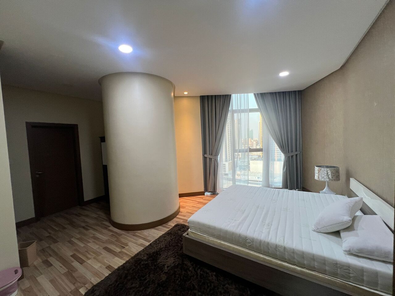 Al Seef, Apartments, Flats, Houses & Villas, BHD 370/month,  Furnished,  1 BR,  Apartment For Rent In Seef | Stunning Sea & Canal Views
