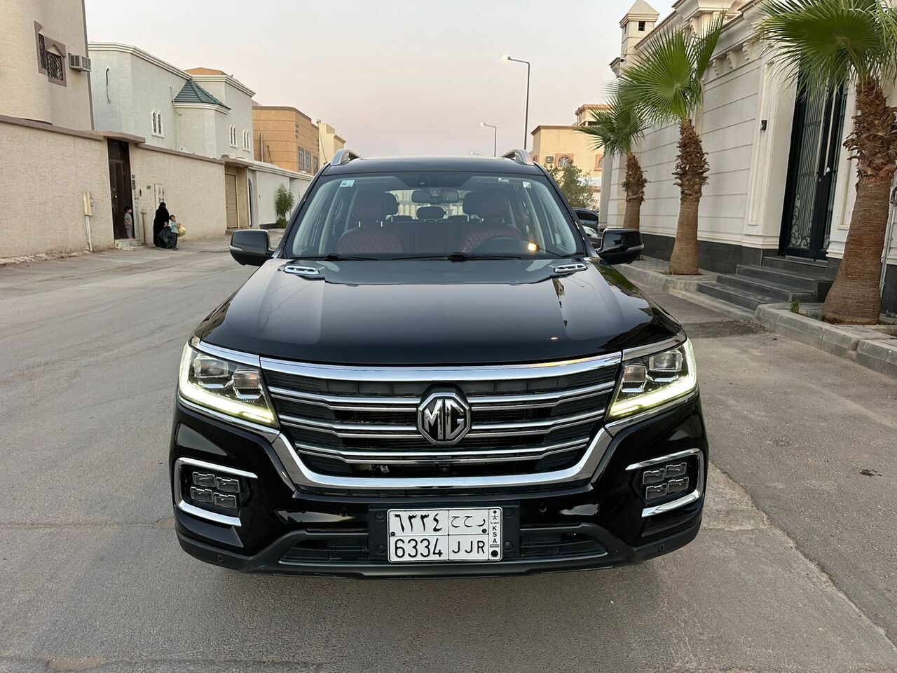 Riyadh, Vehicles, Cars & Trucks , SAR 52000,  MG RX8,  2022,  Automatic,  104000 KM,    30T AWD Full Options With Panoramic Sunroof For Sales
