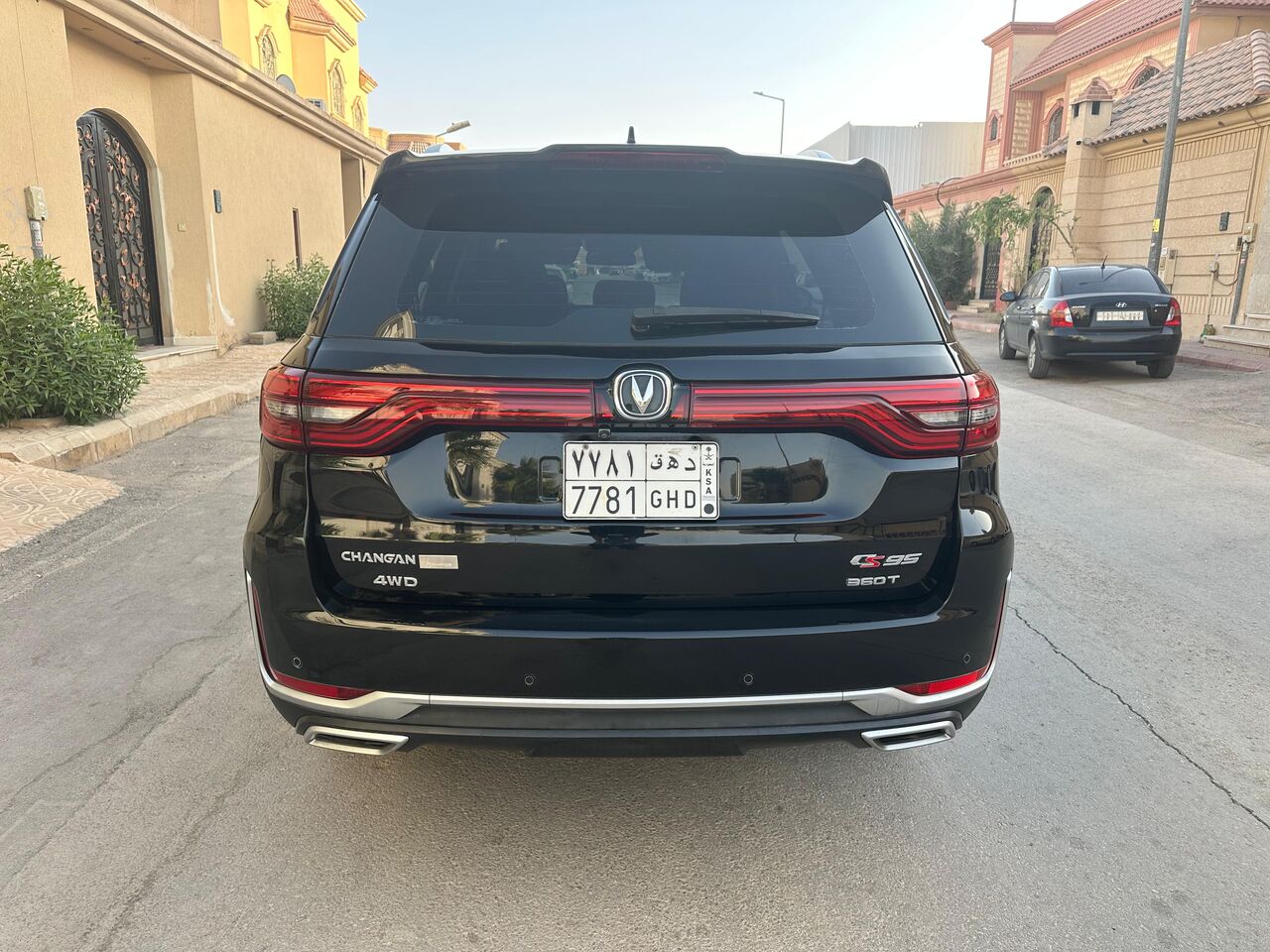 Riyadh, Vehicles, Cars & Trucks , SAR 55000,  Changan CS95,  2022,  Automatic,  127000 KM,   Changan CS 95 Mid Options With Sunroof N AWD For Sales (2nd Owner)
