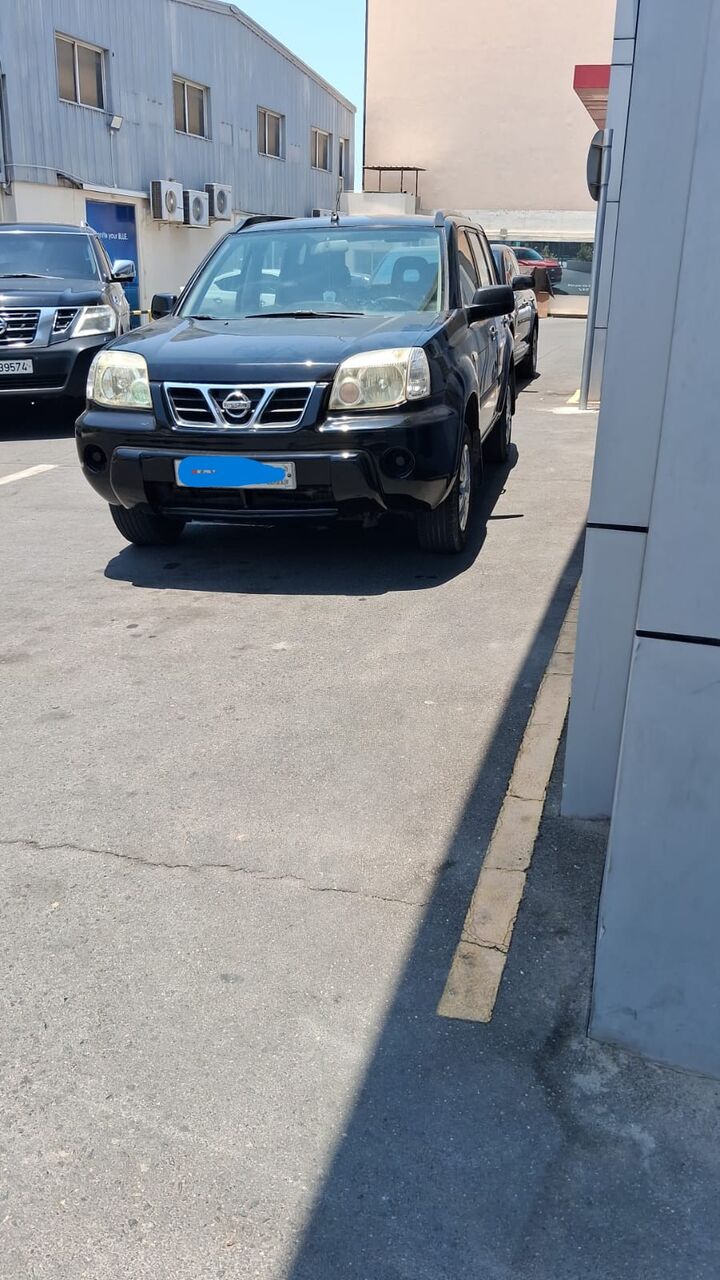 Manama, Vehicles, Cars & Trucks , BHD 1200,  Nissan X-Trail,  2006,  Automatic,  300000 KM,   For Sale