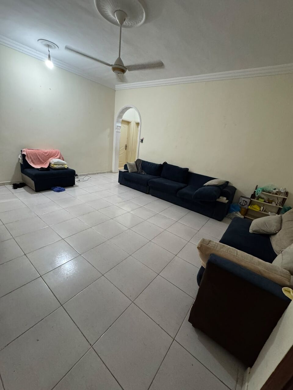Jeddah, Apartments, Flats, Houses & Villas, SAR 30000/year,  4 BR,  3 Bedroom 1 Hall 2 Bathroom 1 Corridor Infront Of Pakistani School For Family