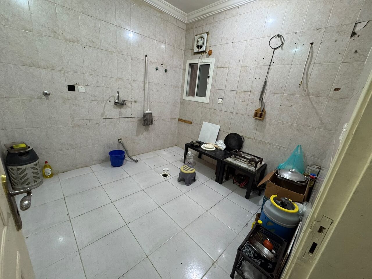 Jeddah, Apartments, Flats, Houses & Villas, SAR 30000/year,  4 BR,  3 Bedroom 1 Hall 2 Bathroom 1 Corridor Infront Of Pakistani School For Family