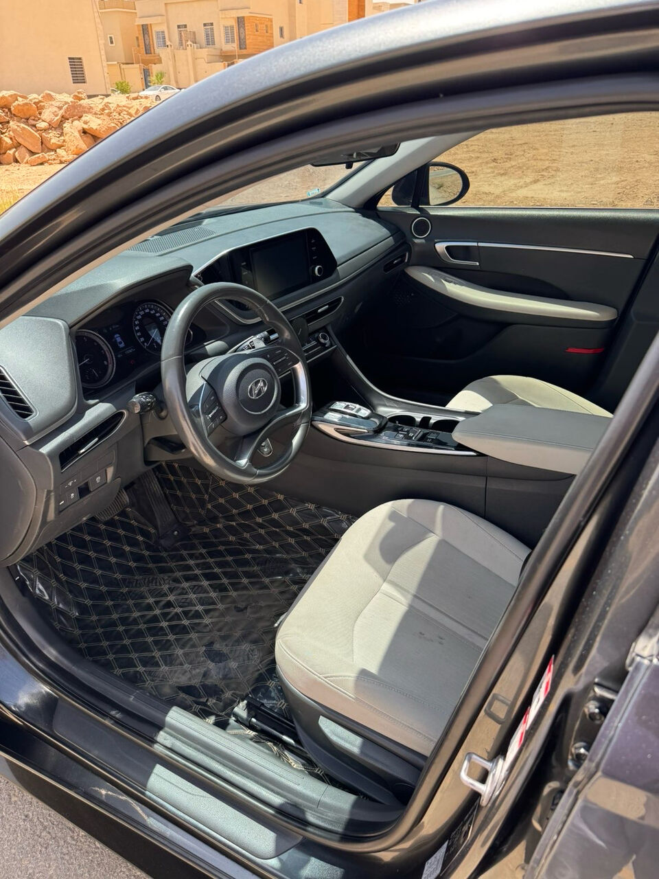 Riyadh, Vehicles, Cars & Trucks , SAR 55000,  Hyundai Sonata,  2023,  Null,  11300 KM,    Smart