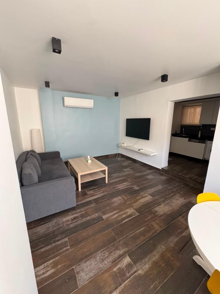 Amman, Apartments, Flats, Houses & Villas, JOD 7800/year,  Furnished,  1 BR,  Ground Fully Furinshed One Bedroom Apartment With Garden In 2nd Circle 00962777688956