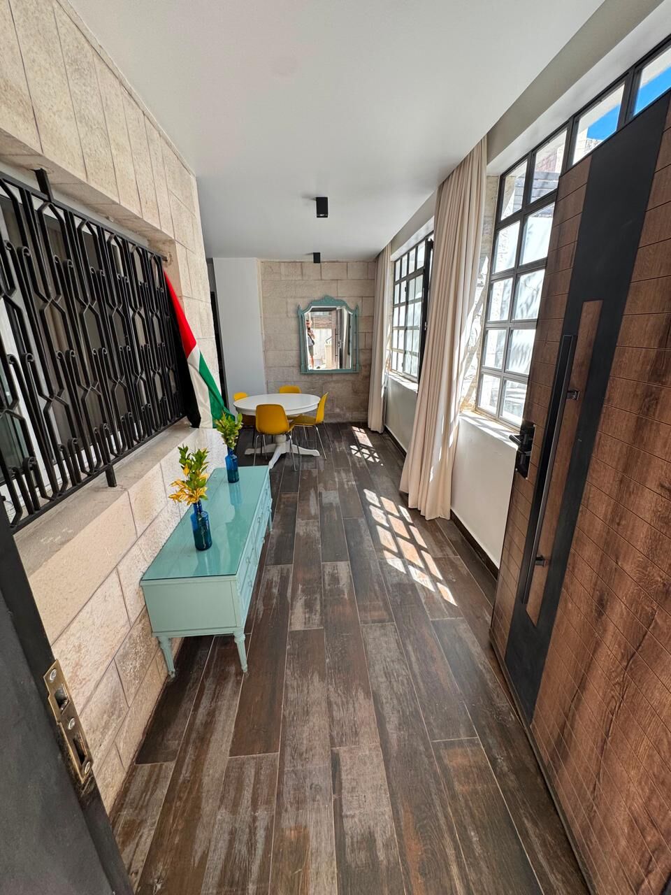 Amman, Apartments, Flats, Houses & Villas, JOD 7800/year,  Furnished,  1 BR,  Ground Fully Furinshed One Bedroom Apartment With Garden In 2nd Circle 00962777688956