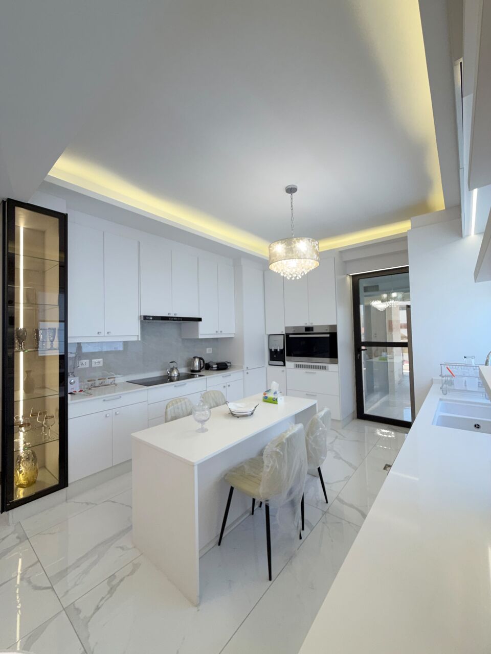 Abdoun, Apartments, Flats, Houses & Villas, JOD 20000/year,  Furnished,  2 BR,  Brandnew Fully Furnished 2B Apart With Baconly In Abdoun 00962777688956