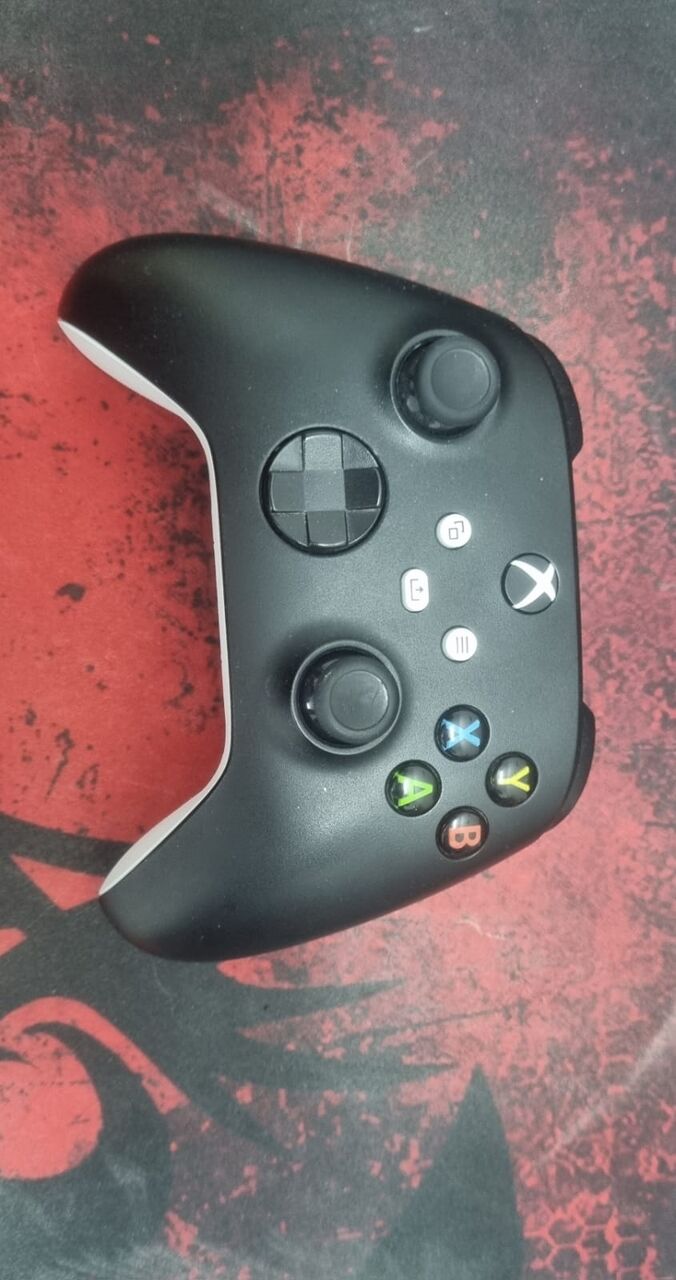 Riyadh, Video Games, SAR 1150,  XBox One S 1TB Console With Free FORZA Horizon 4, Controller, Monitor And Table