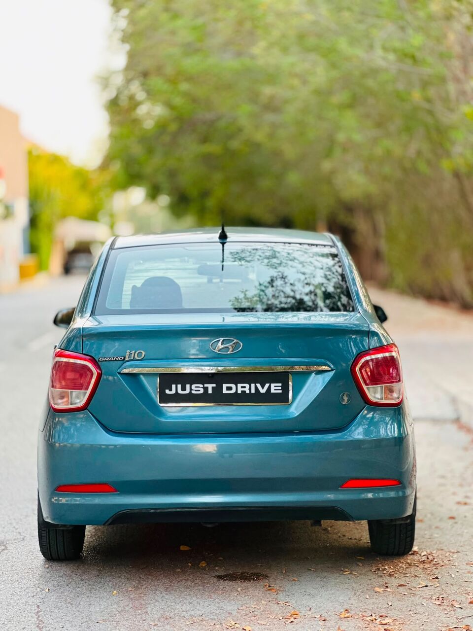 Segaya, Vehicles, Cars & Trucks , BHD 1650,  Hyundai I10,  2015,  Automatic,  152000 KM,    MODEL WELL MAINTAINED USED CAR CALL OR WHATSAPP ON 35400768 ,33665080
