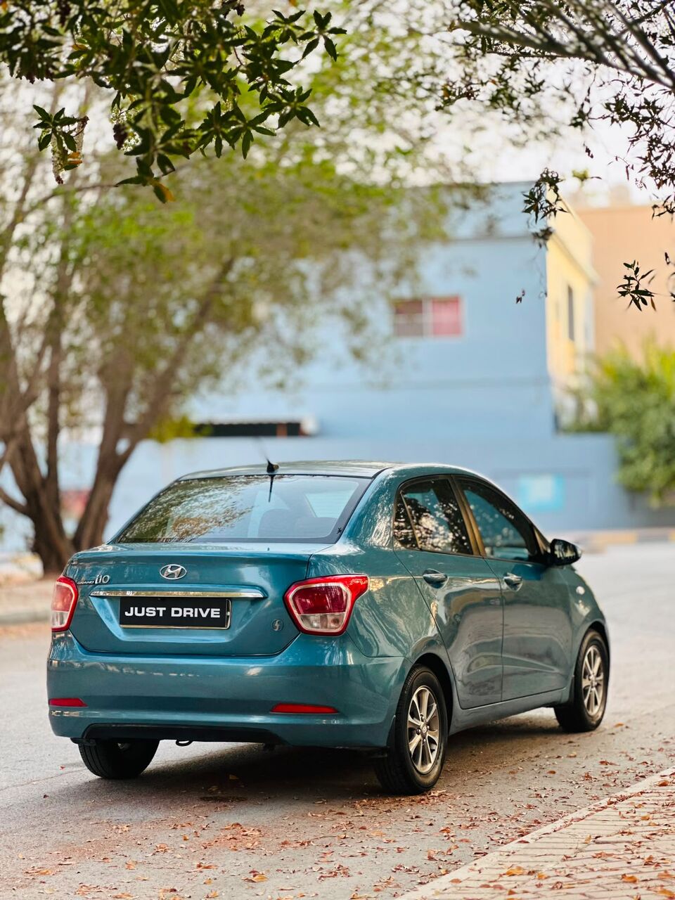 Segaya, Vehicles, Cars & Trucks , BHD 1650,  Hyundai I10,  2015,  Automatic,  152000 KM,    MODEL WELL MAINTAINED USED CAR CALL OR WHATSAPP ON 35400768 ,33665080