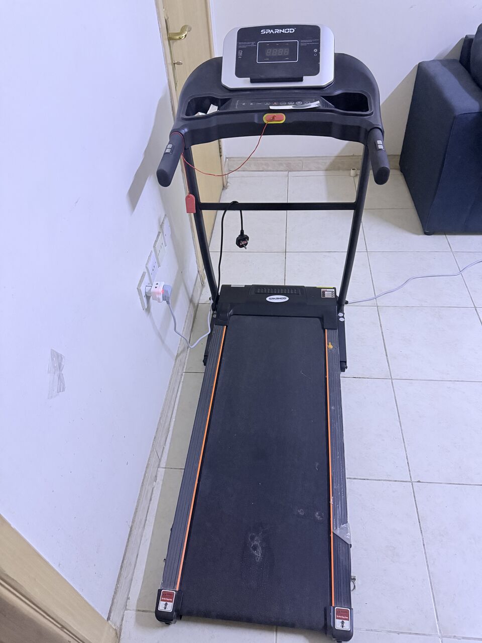 Al Malaz, Health & Beauty Items, SAR 900,  Treadmill And Electric Foot Massager - Almost New