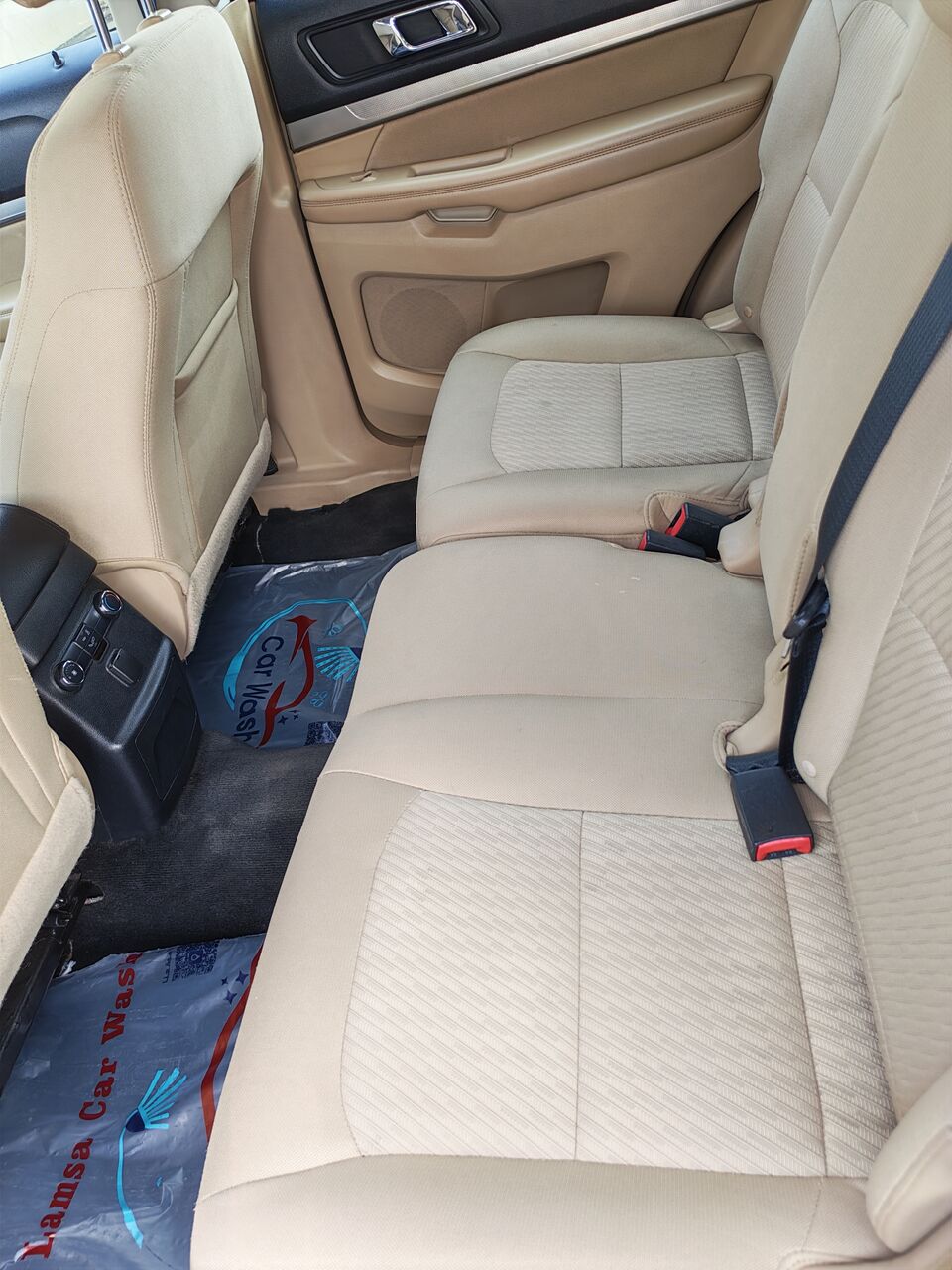 Riyadh, Vehicles, Cars & Trucks , SAR 46000,  Ford Explorer,  2017,  Automatic,  272 KM,    For Sale In Very Good Condition