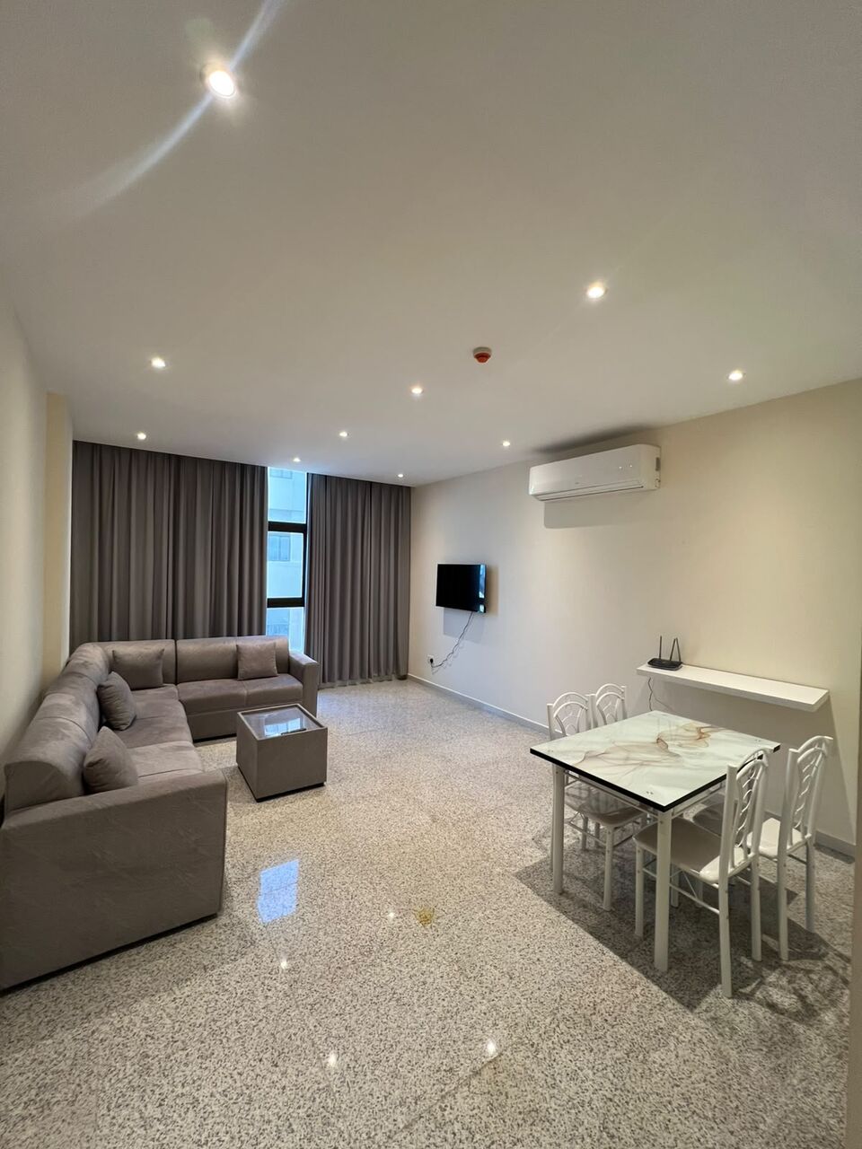 Manama, Apartments, Flats, Houses & Villas, BHD 280/month,  Furnished,  1 BR,  25 Sq. Meter,  Fully Furnished Flat For Rent