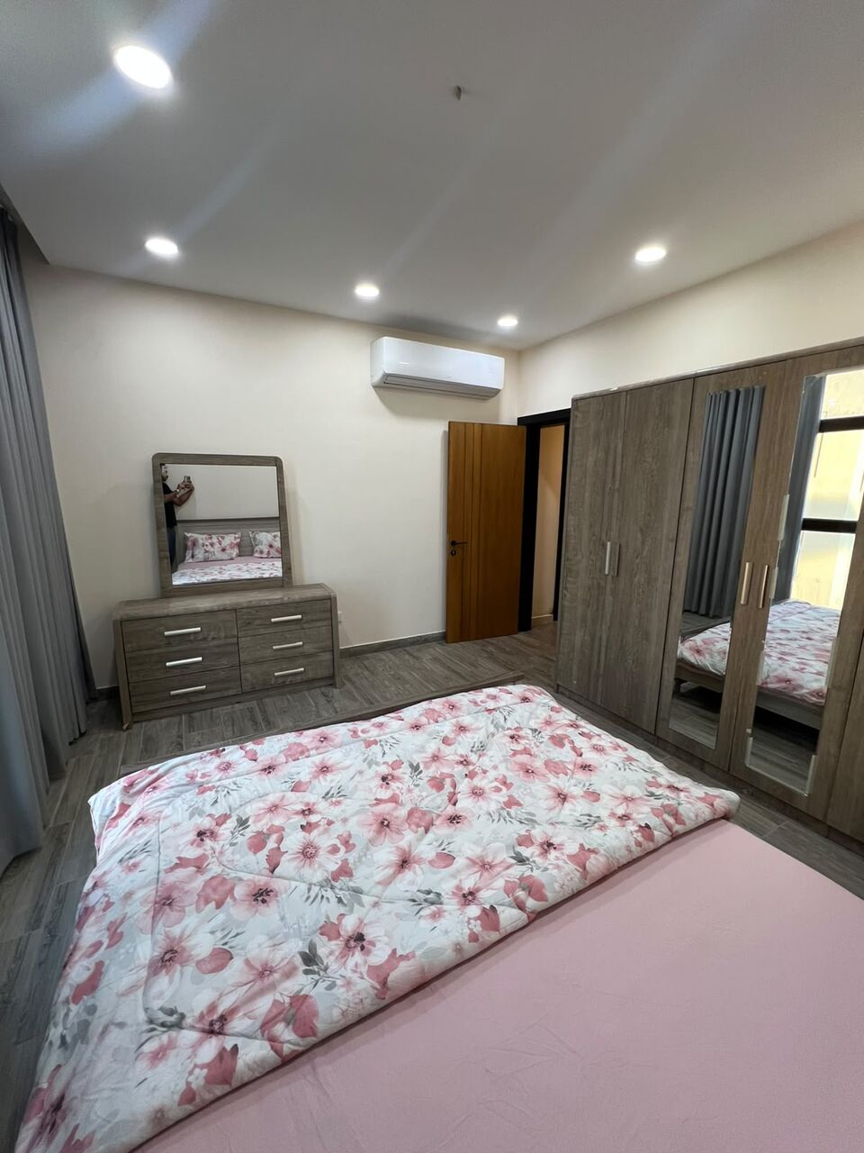 Manama, Apartments, Flats, Houses & Villas, BHD 280/month,  Furnished,  1 BR,  25 Sq. Meter,  Fully Furnished Flat For Rent