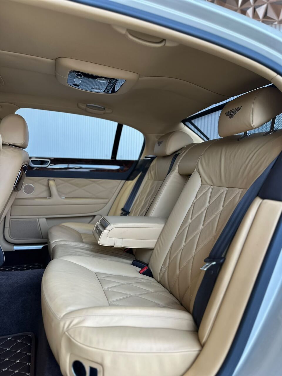 Riffa, Vehicles, Cars & Trucks , BHD 10900,  BENTLEY FLYING SPUR 2011 BEIGE,  2011,  Automatic,  75000 KM,  BENTLEY FLYING SPUR